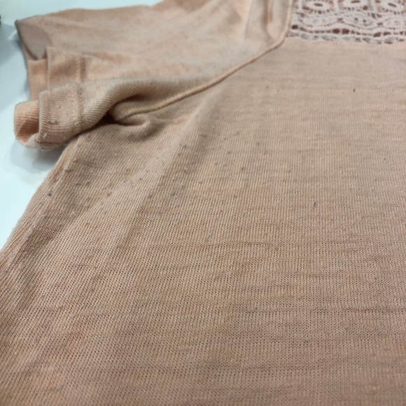 Old Navy Blouse - Picture 5 of 7